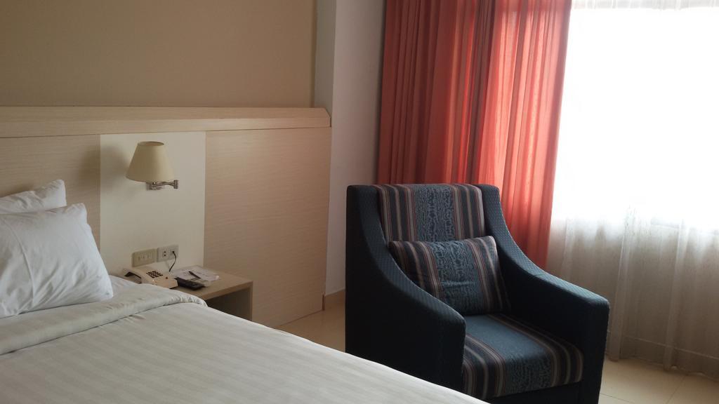 Hotel Sandjaja Palembang Exteriér fotografie
